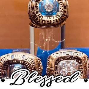 Meet your Posher, Daroll